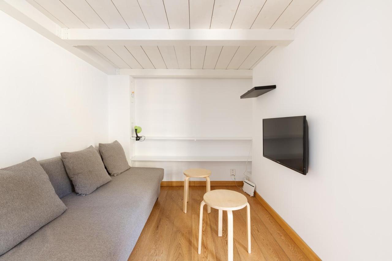 Budget Studio - 1,5 K Far From Citta Studi Appartamento